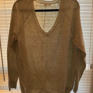 Grey v neck sweater